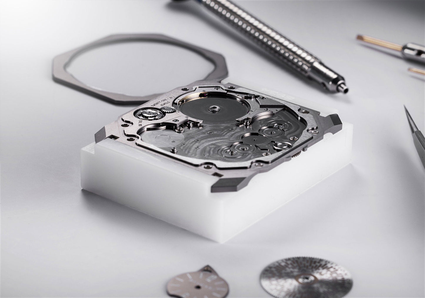 Bvlgari Octo Finissimo Ultra COSC