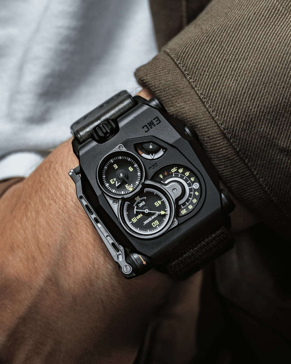 Urwerk EMC SR-71