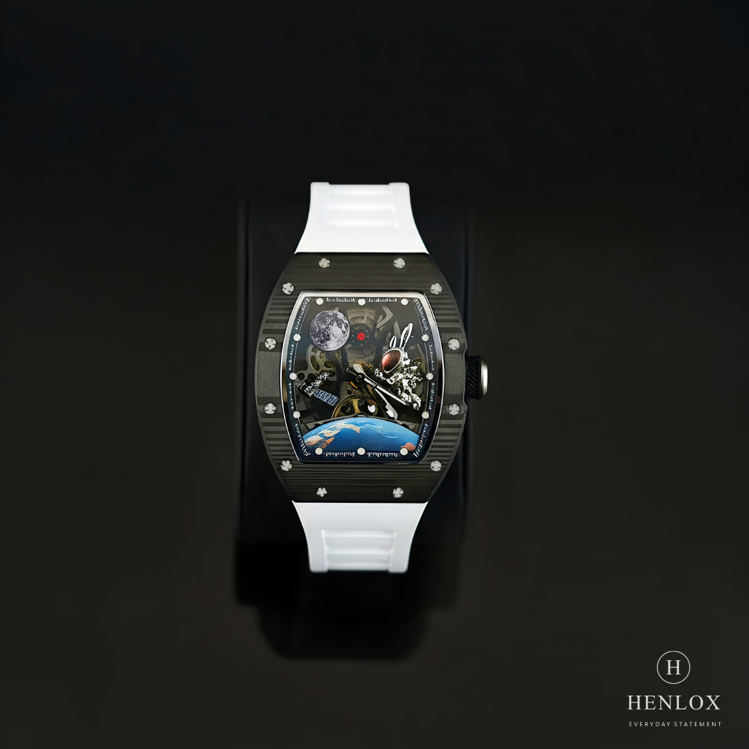 ASTRONAUT CARBON