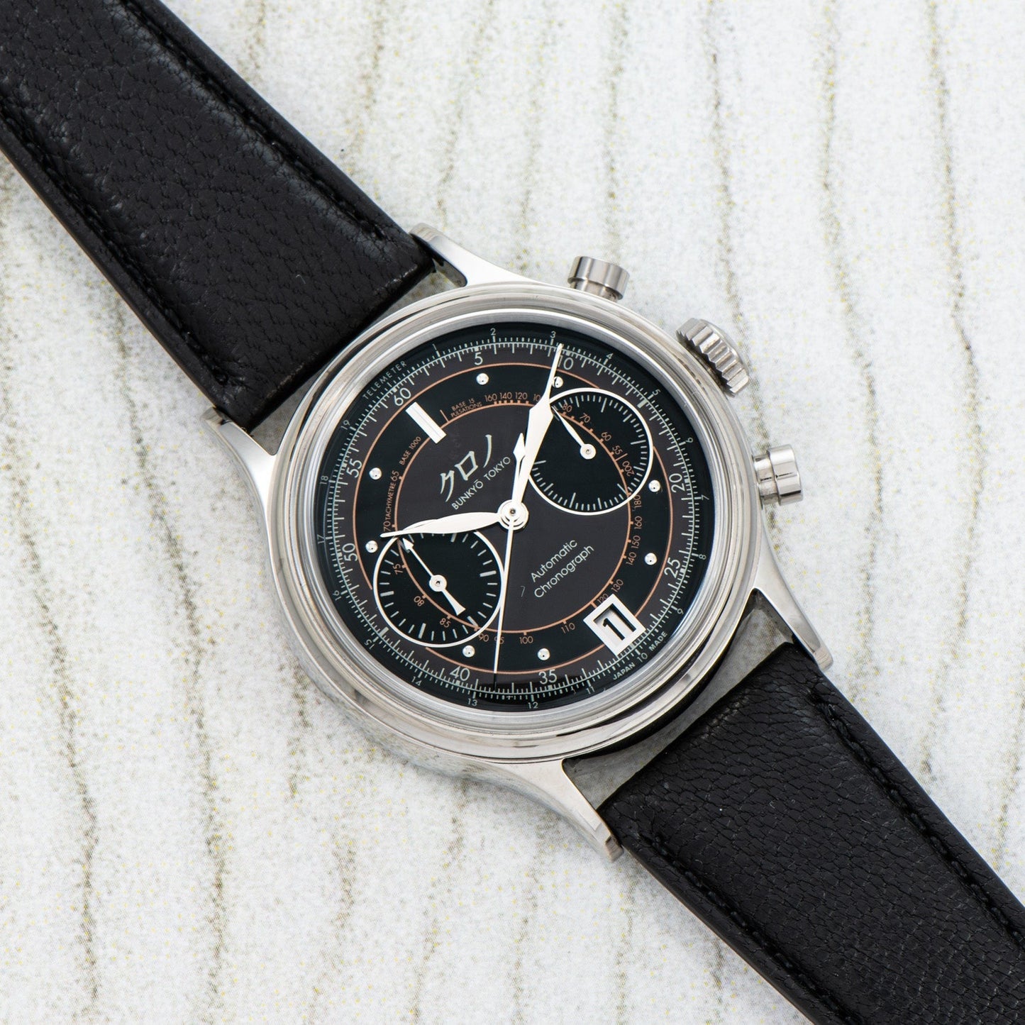 Kurono Chronograph 2 – Vintage-Inspired Elegance, Crafted for Modern Collectors